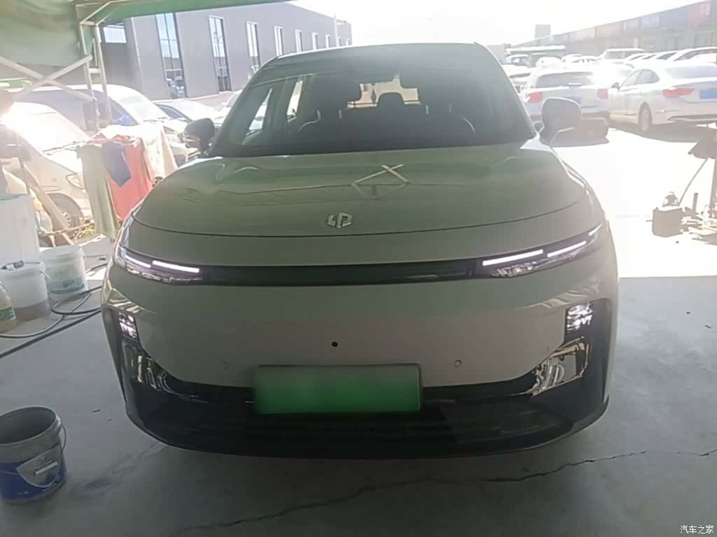 Leapmotor B10, 2025 3