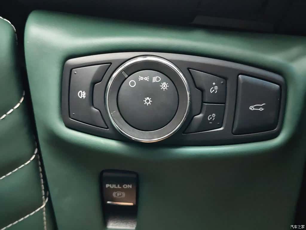 Lincoln MKX, 2016 21
