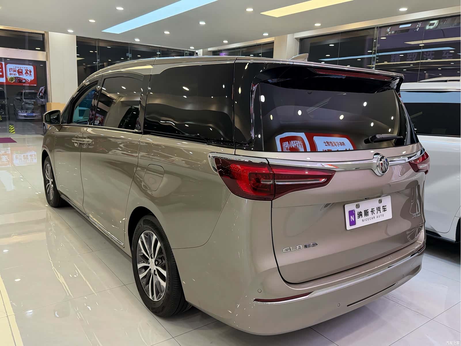 Buick GL8, 2024 все фото