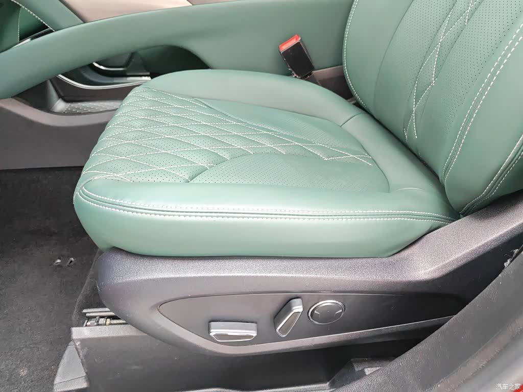 Lincoln MKX, 2016 20