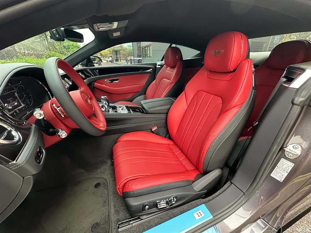 Bentley Continental GT, 2024 8