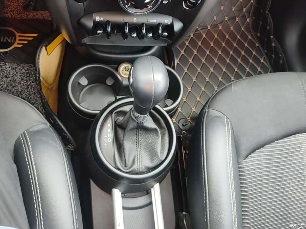 Mini Countryman, 2016 14