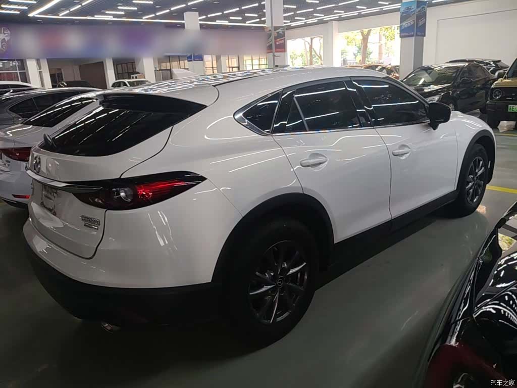 Mazda CX-4, 2020 7