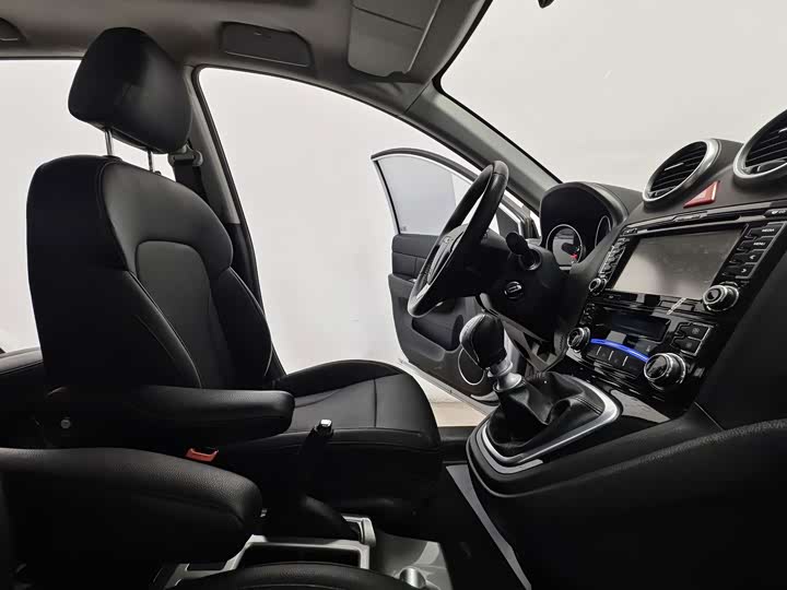 Haval H6 2015 sheng ji ban 1.5T МКПП liang qu Elite