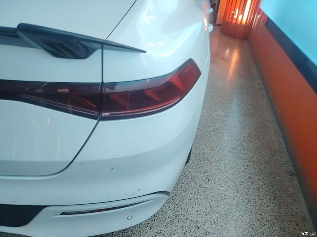 BYD Qin, 2023 8