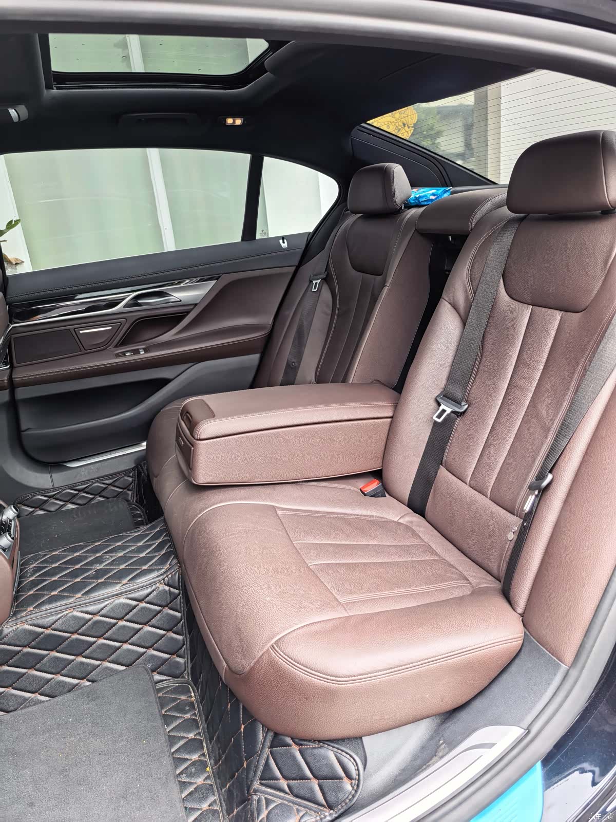 BMW 7 Series, 2019 10