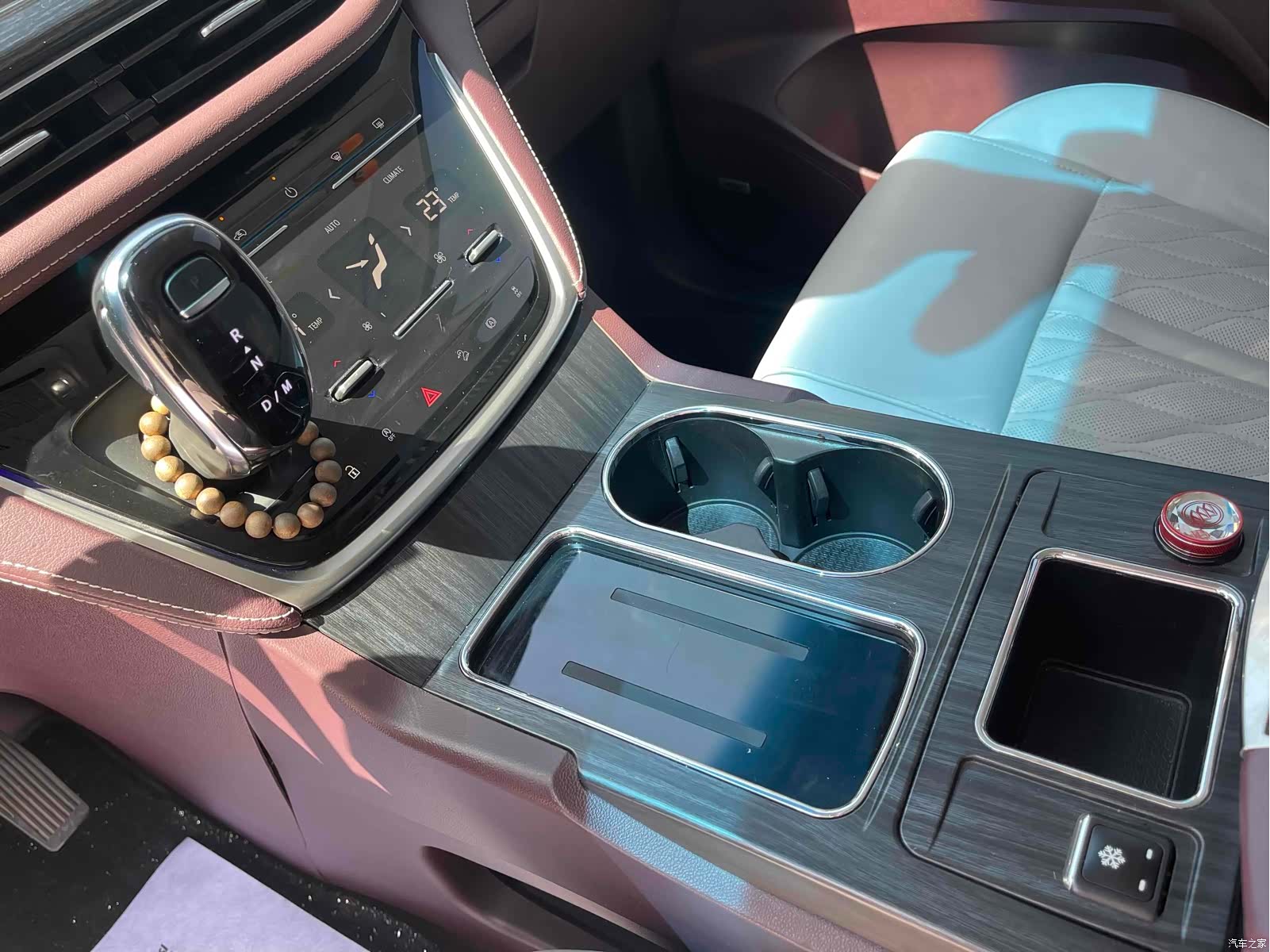 Buick GL8, 2021 6