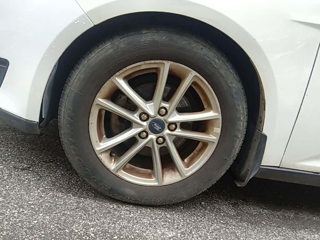 Ford Focus, 2016 23