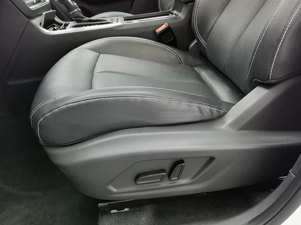 Roewe RX5 Roewe RX5