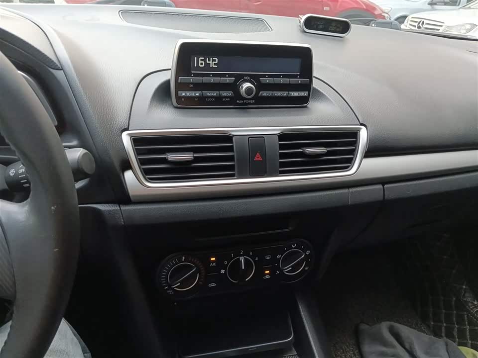 Mazda 3 Angkesaila Mazda 3 Angkesaila