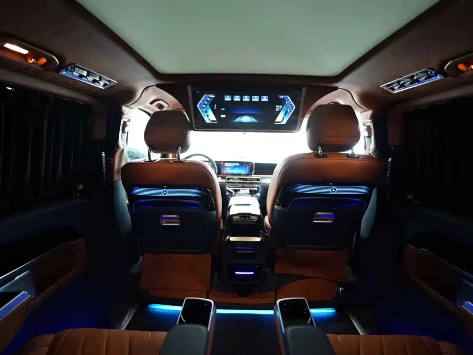 Mercedes-Benz V-class