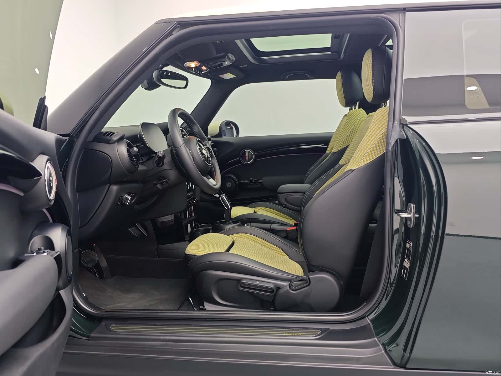 Mini Cooper, 2022 14