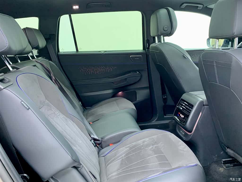 Volkswagen Teramont, 2025 16