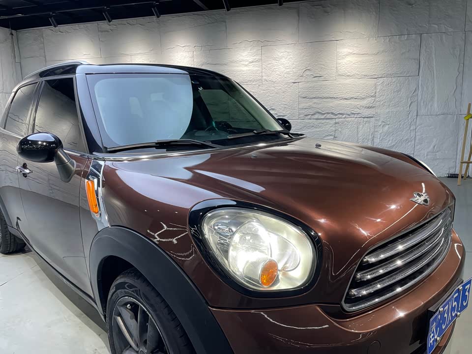 MINI COUNTRYMAN
