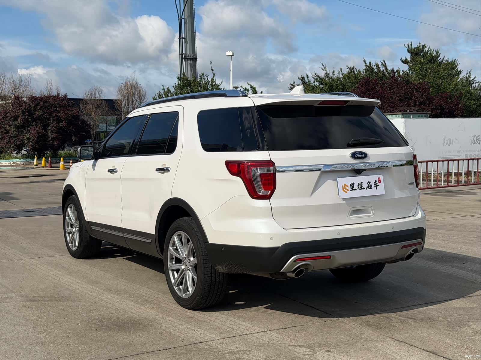 Ford Explorer, 2018 8