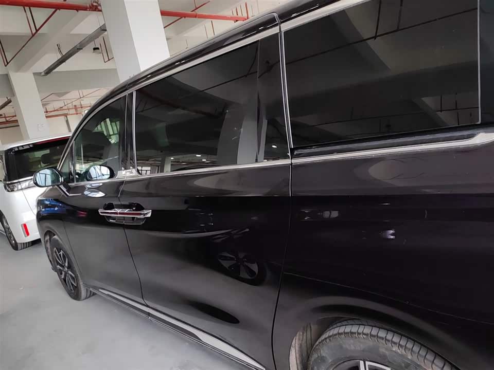 Hongqi HQ9 Hongqi HQ9