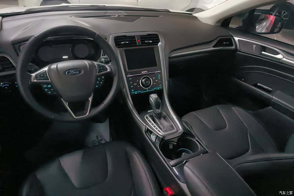 Ford Mondeo, 2016 12
