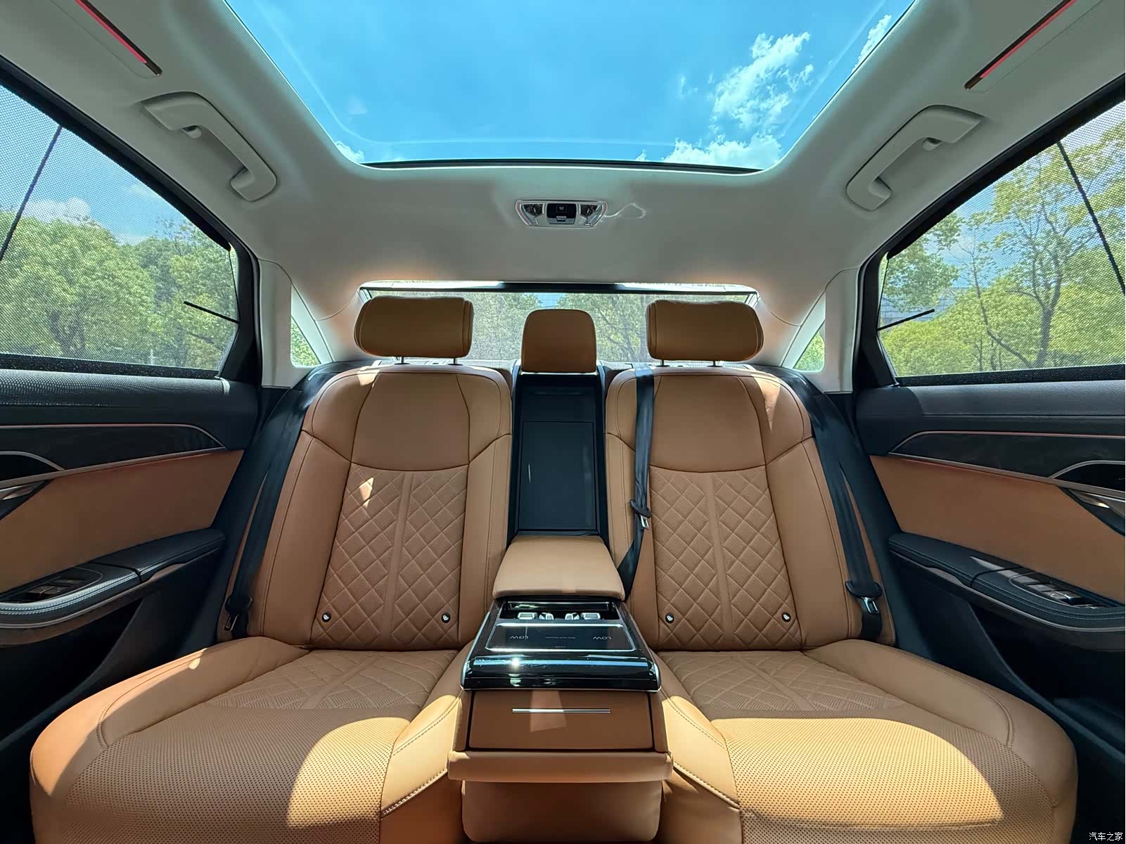Audi A8L, 2023 8