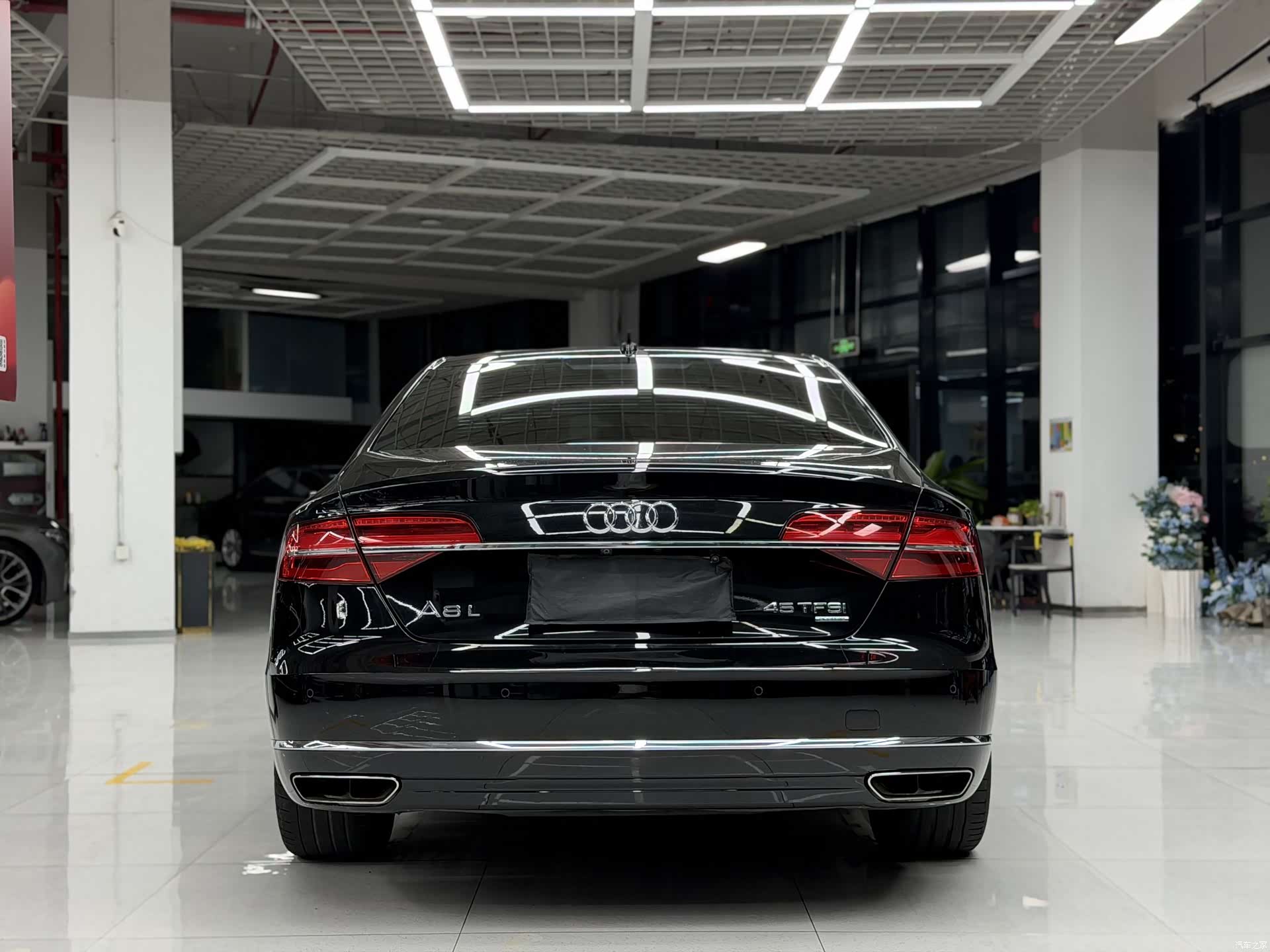 Audi A8L, 2017 все фото