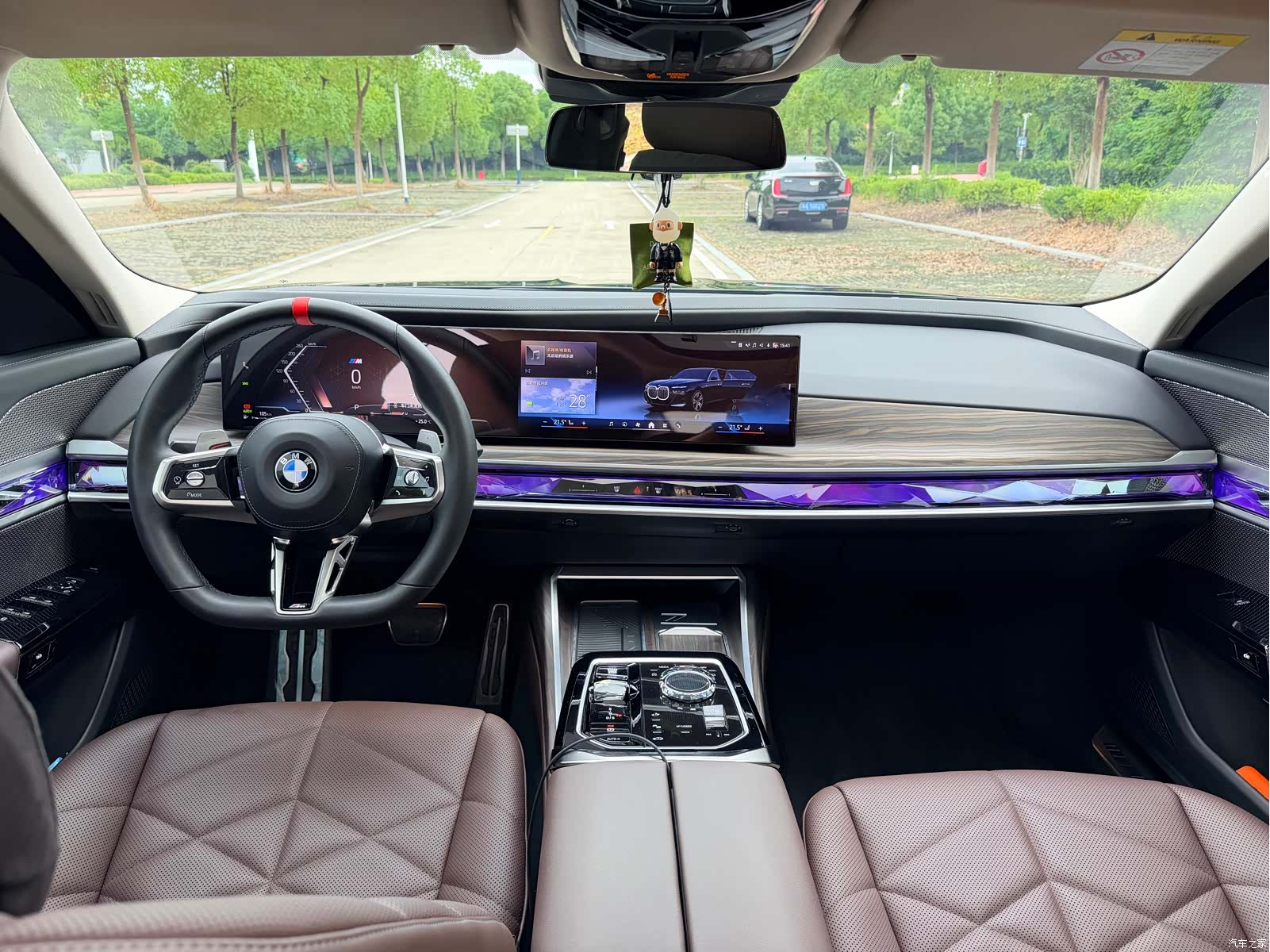 BMW 7 Series, 2024 8