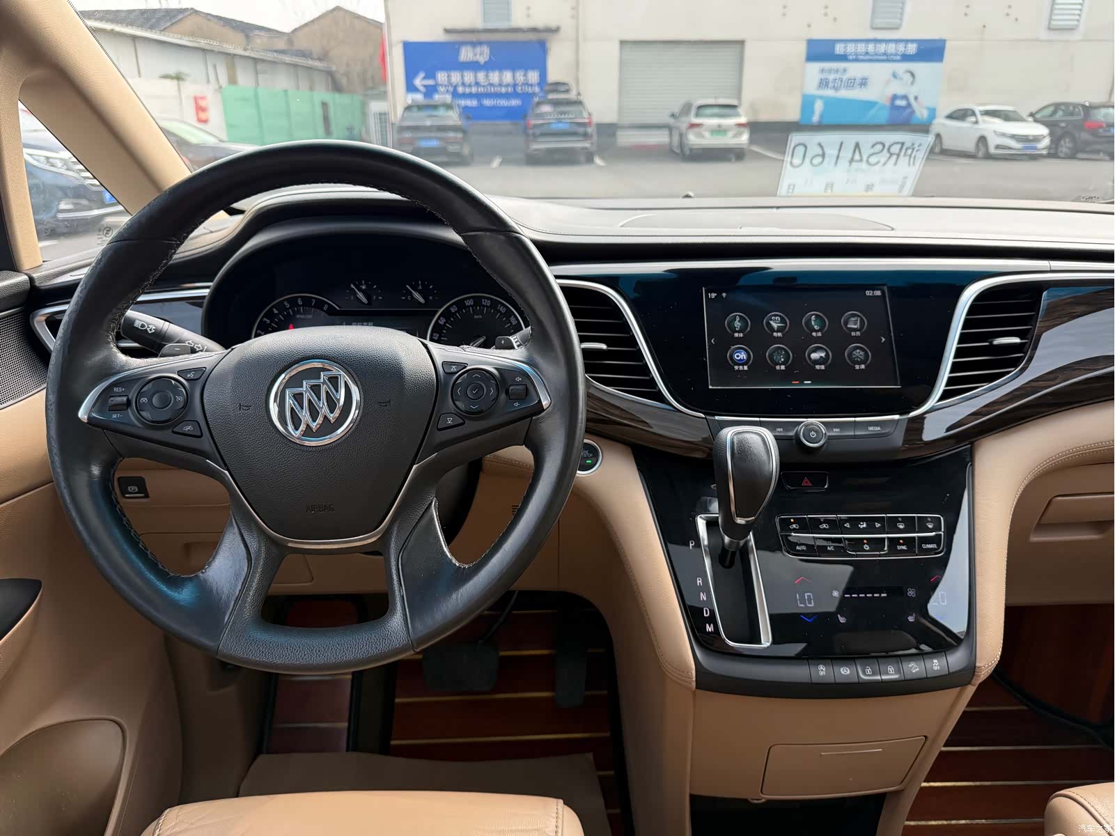 Buick GL8, 2018 11
