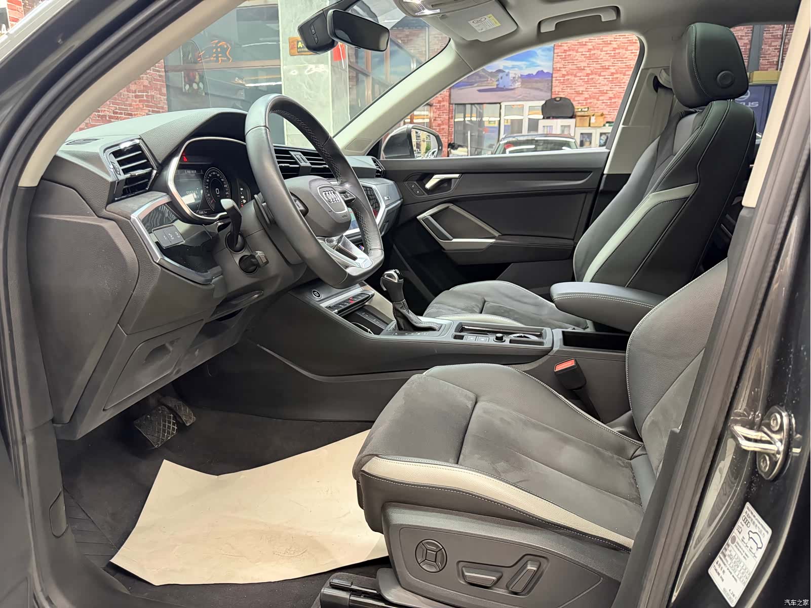 Audi Q3, 2022 17