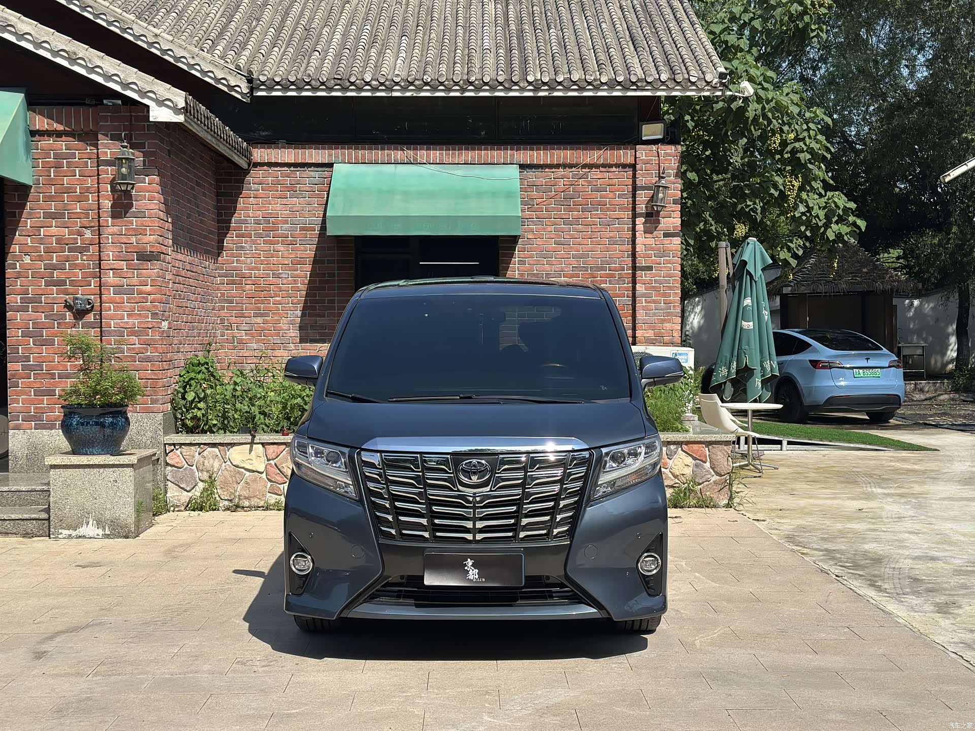 Toyota Alphard, 2017 2