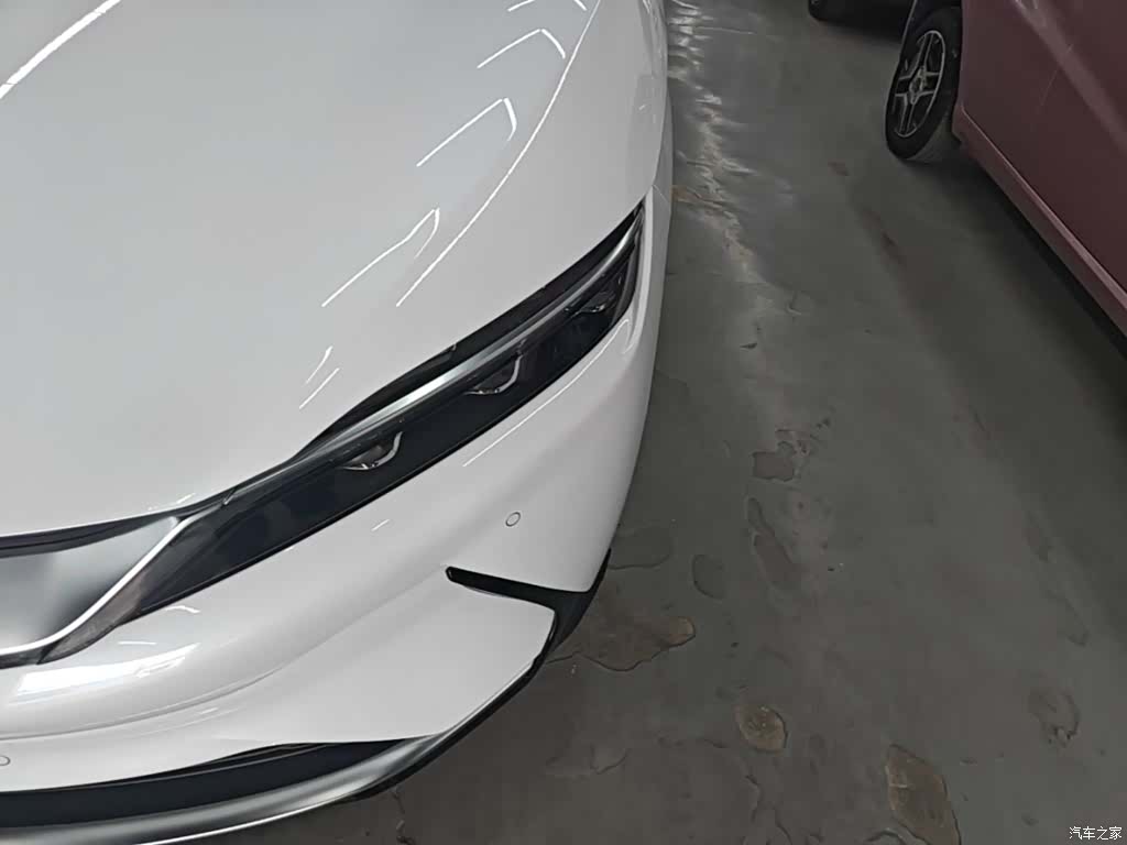 BYD Han, 2022 24
