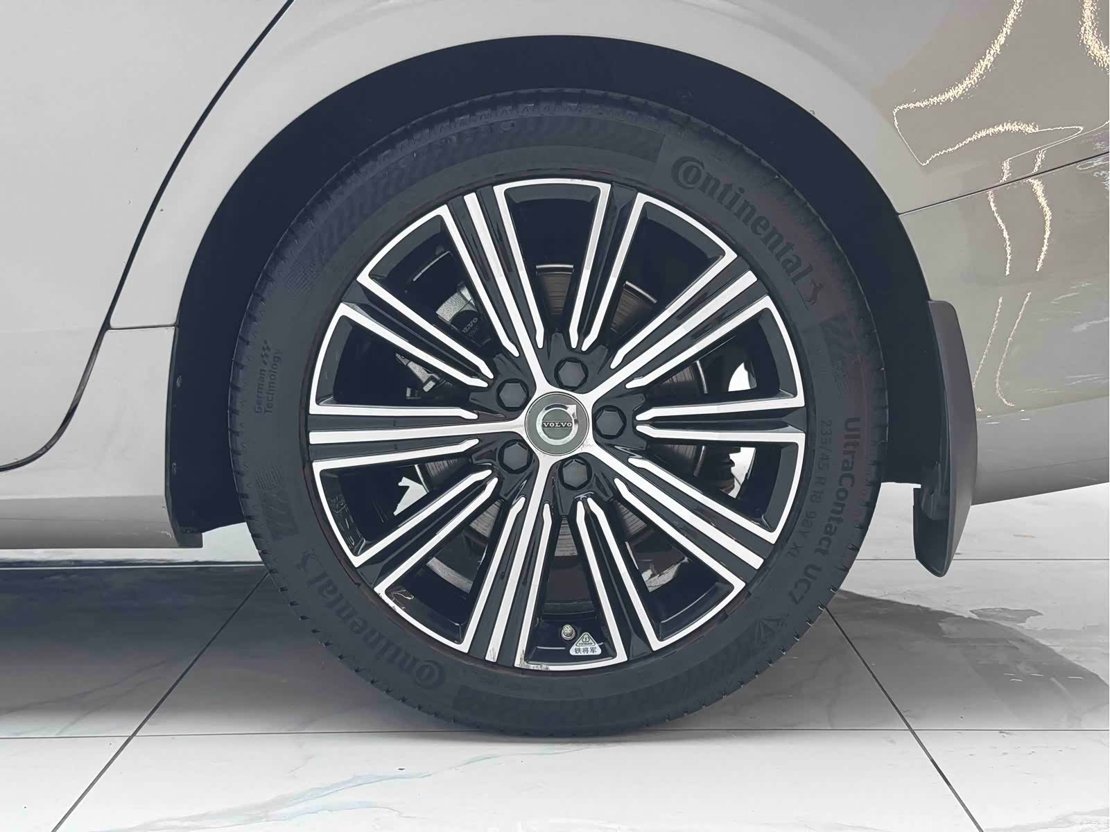 Volvo S60, 2022 6