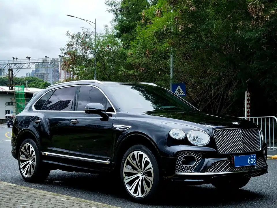 Bentley Tim Yue