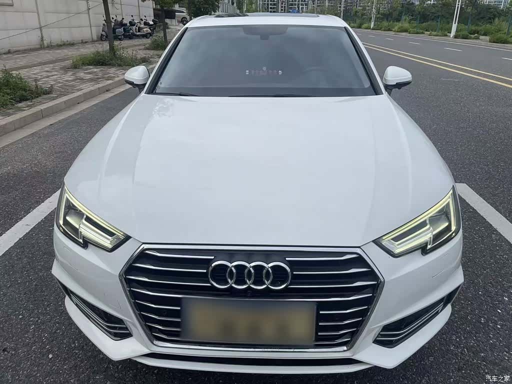Audi A4L, 2020 3