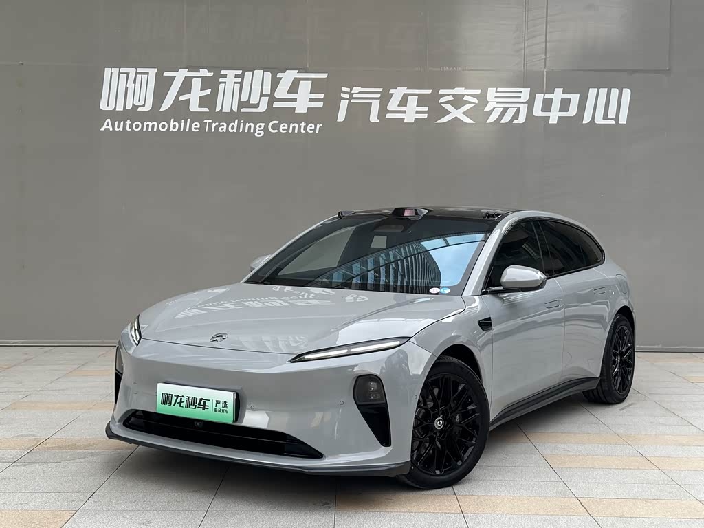 NIO ET5