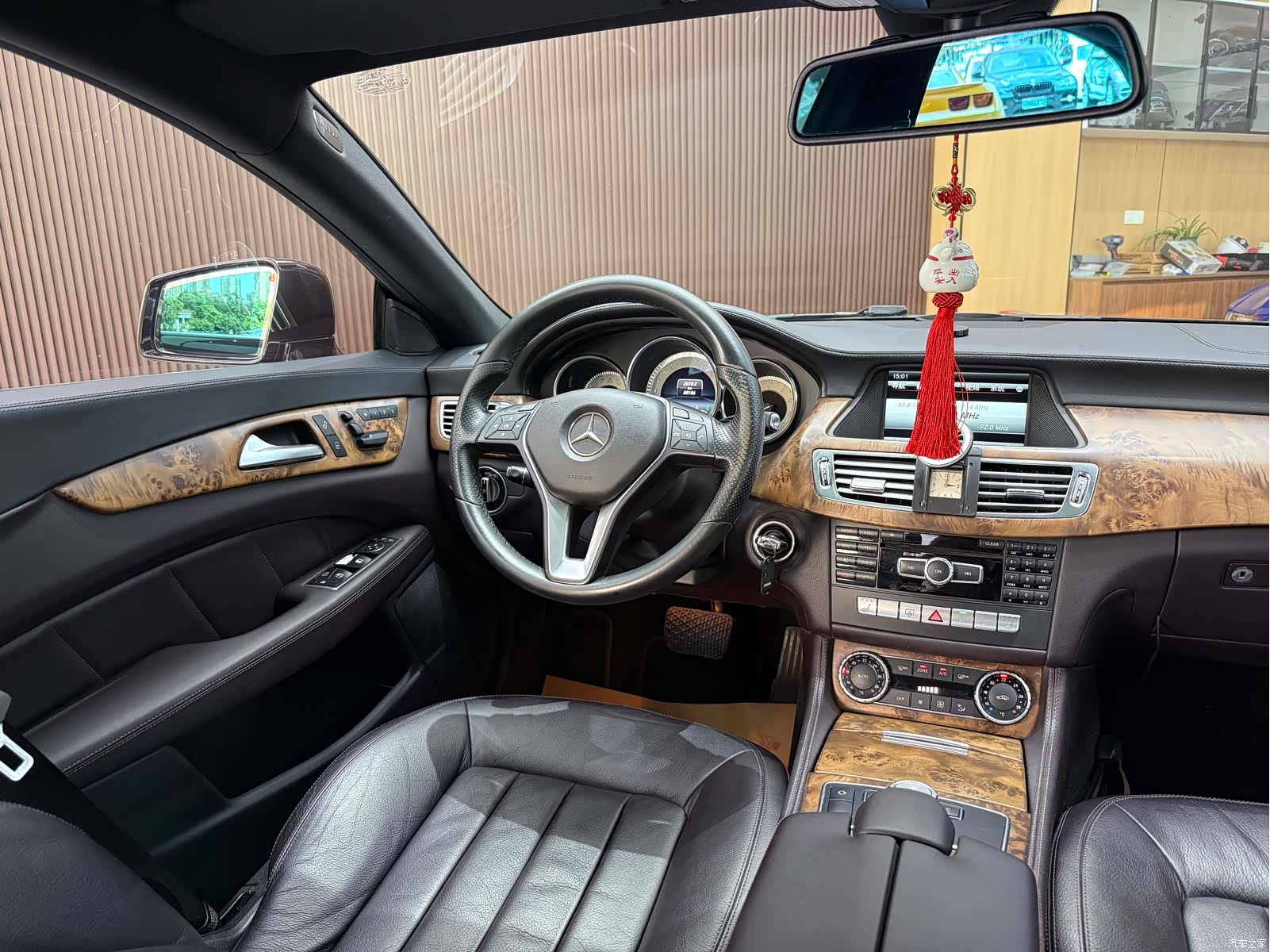 Mercedes-Benz CLS, 2014 19