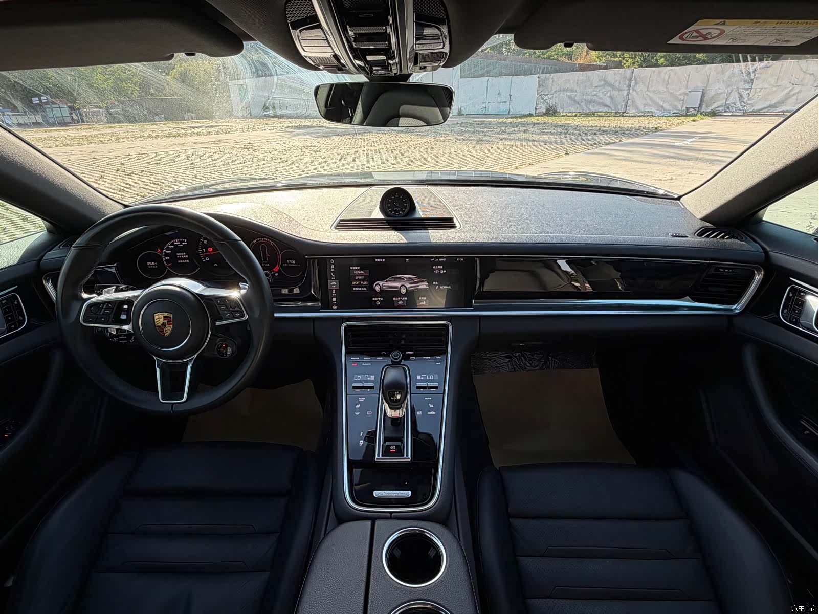 Porsche Panamera, 2019 10