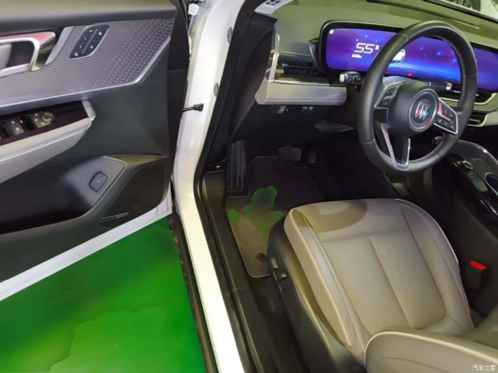 Buick E5, 2025 12