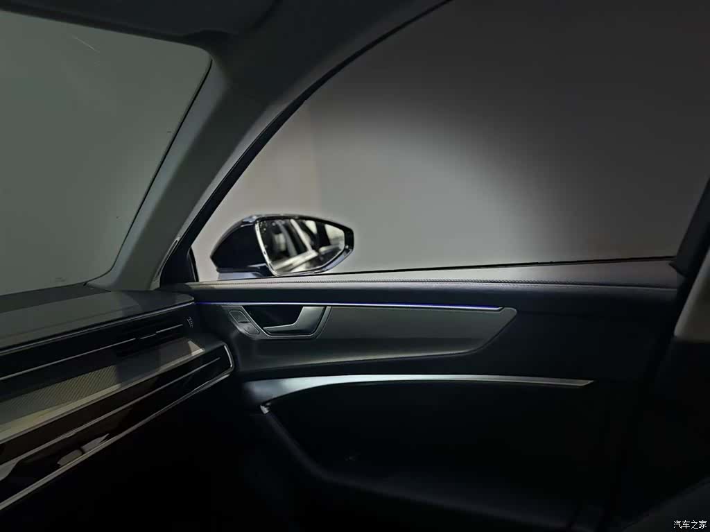 Audi A6L, 2025 8