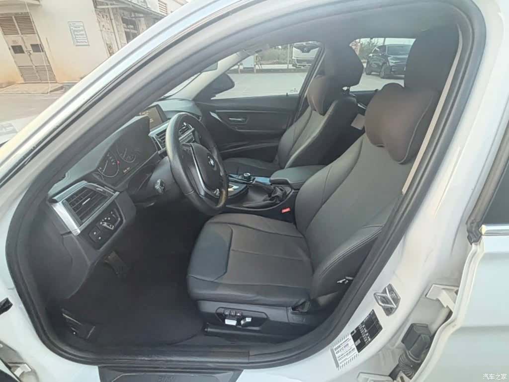 BMW 3 Series, 2017 7