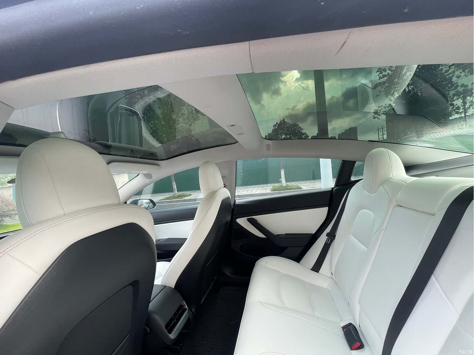Tesla Model 3, 2020 8