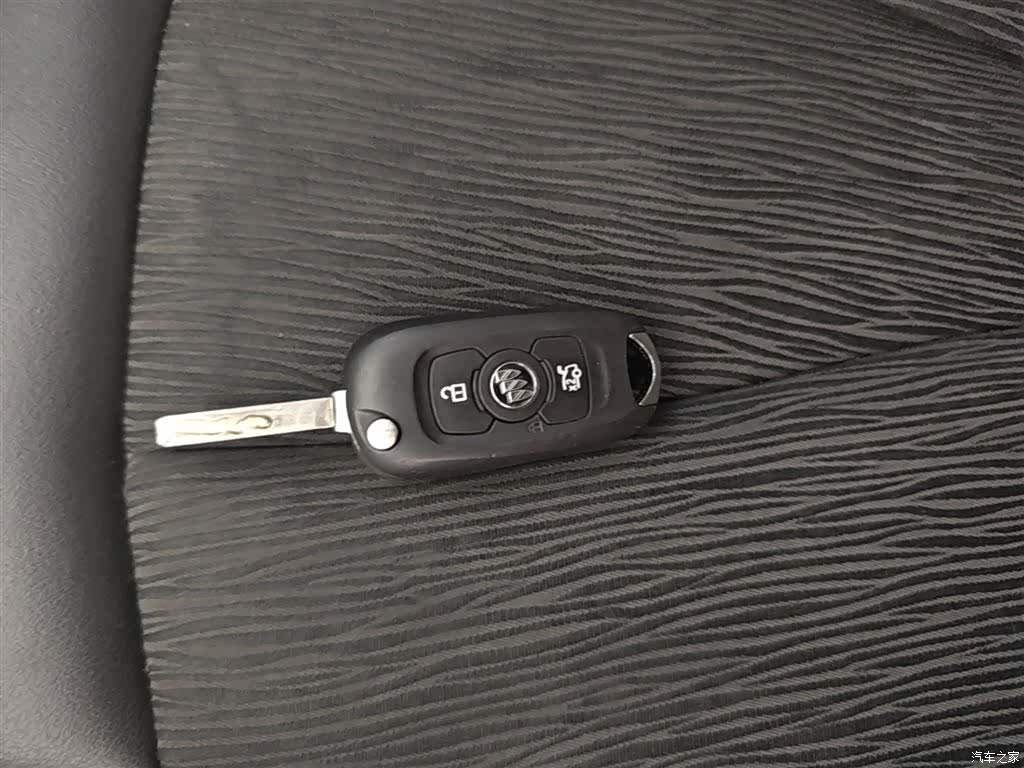 Buick Verano, 2018 9