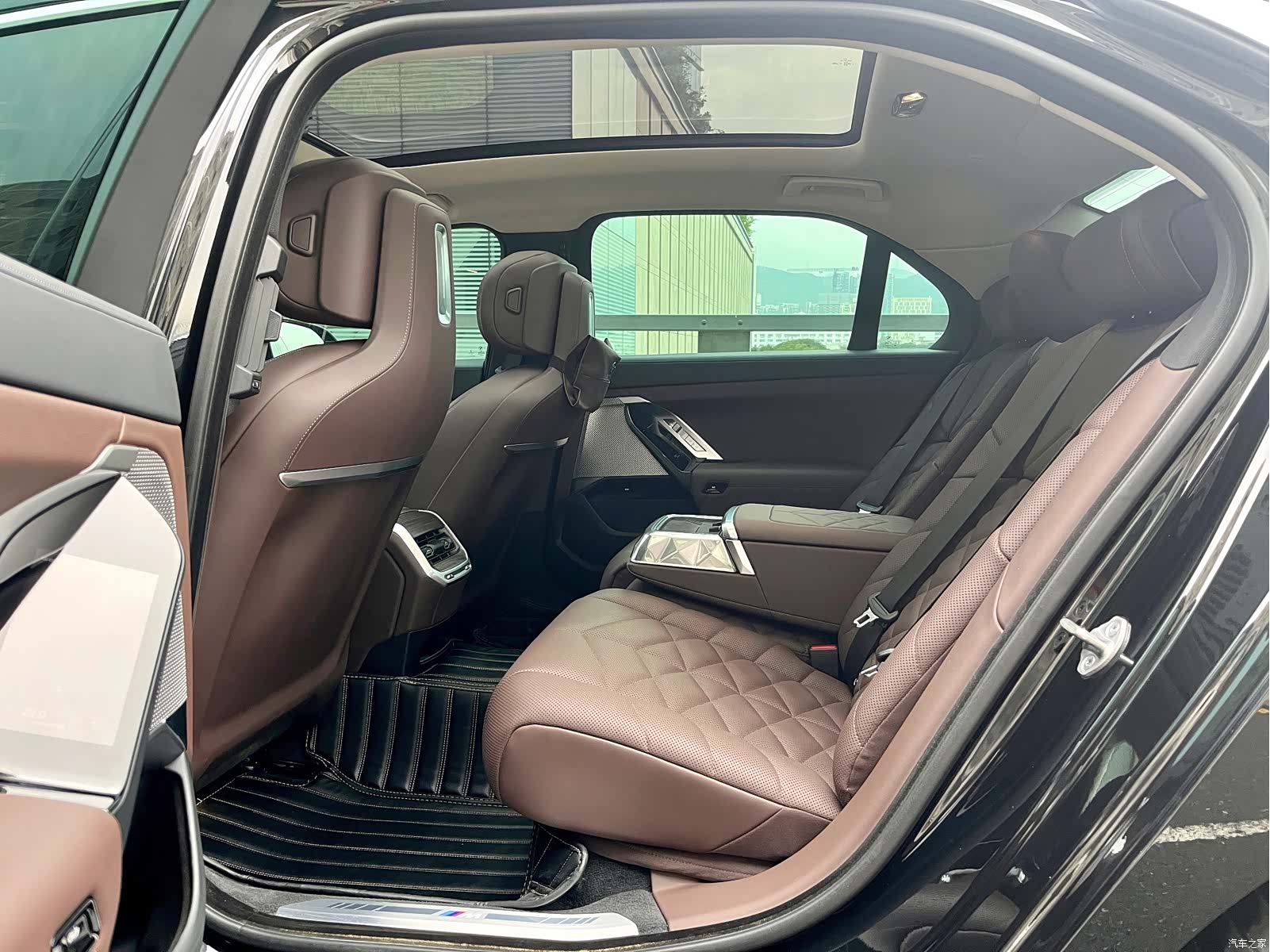 BMW 7 Series, 2023 8