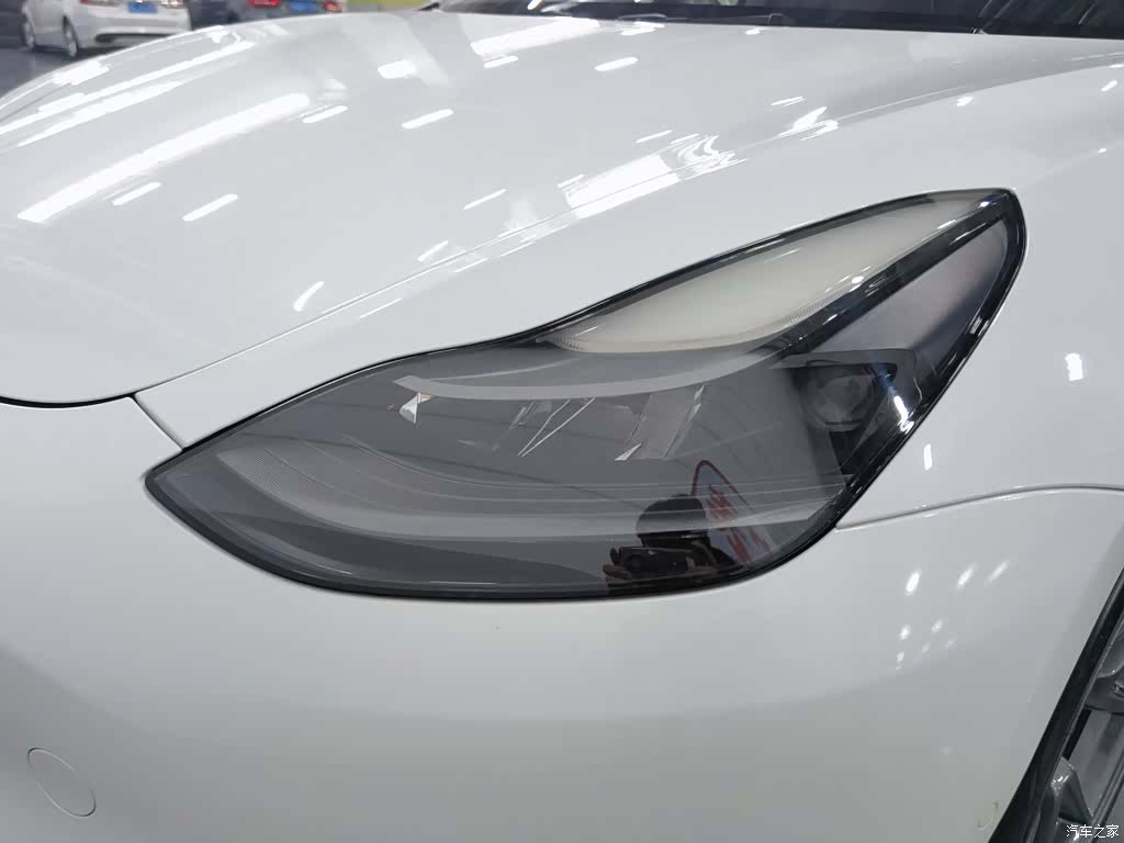 Tesla Model 3, 2021 7