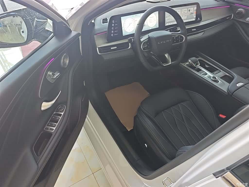 Chery Arrizo 8, 2025 16