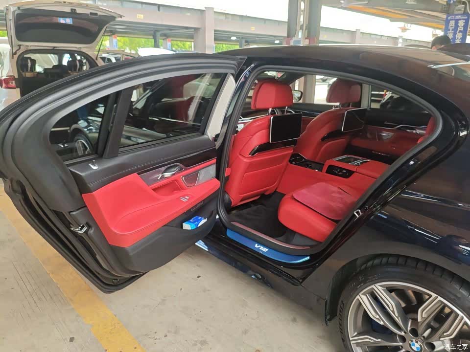 BMW 7 Series, 2018 4