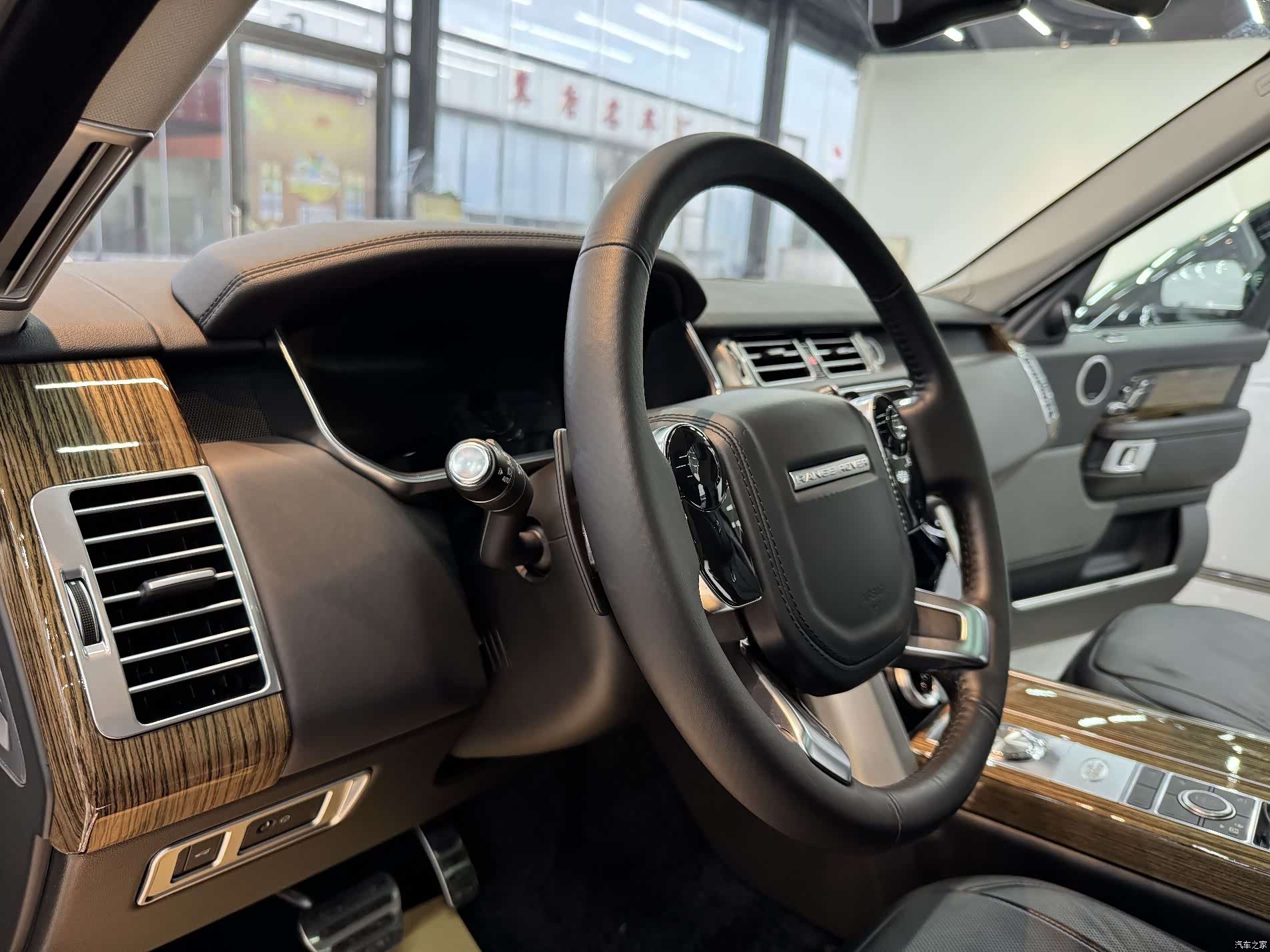 Land Rover Range Rover, 2018 12