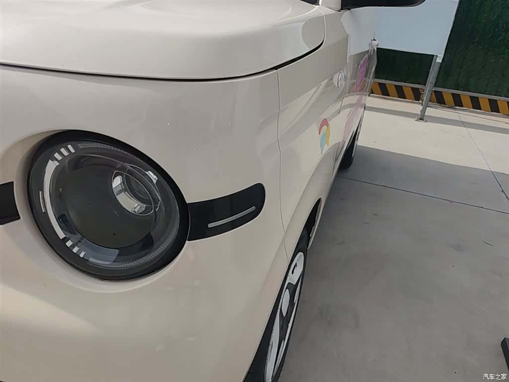 Geely Panda, 2025 24