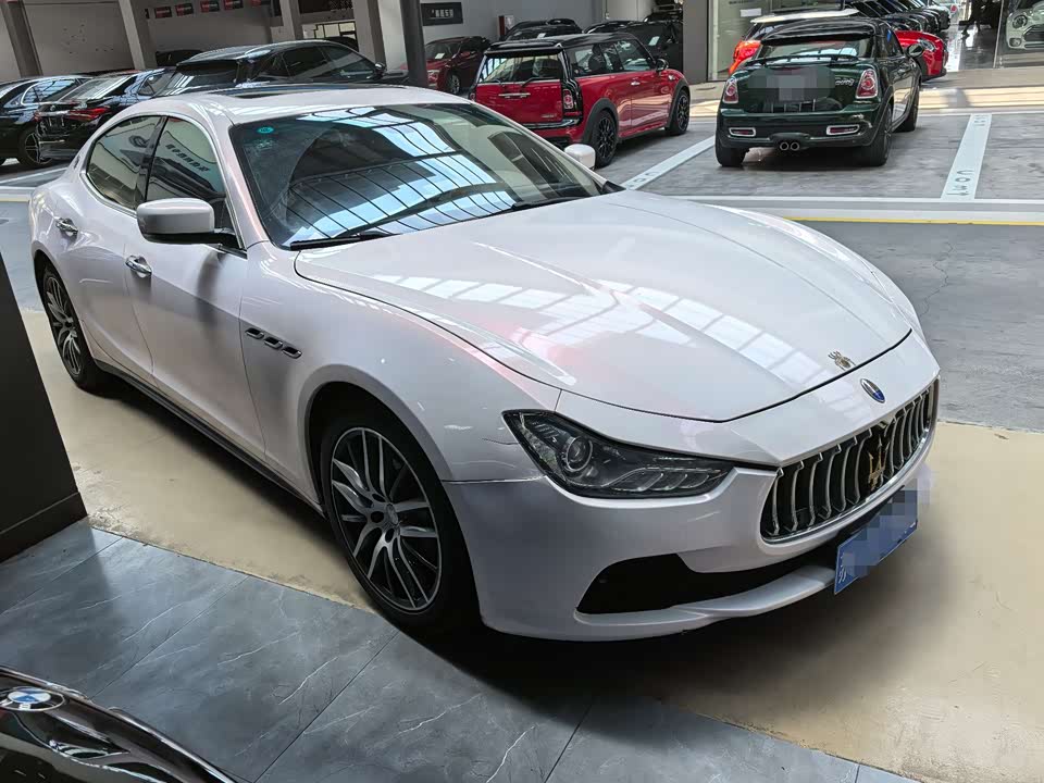 Maserati Ghibli Maserati Ghibli