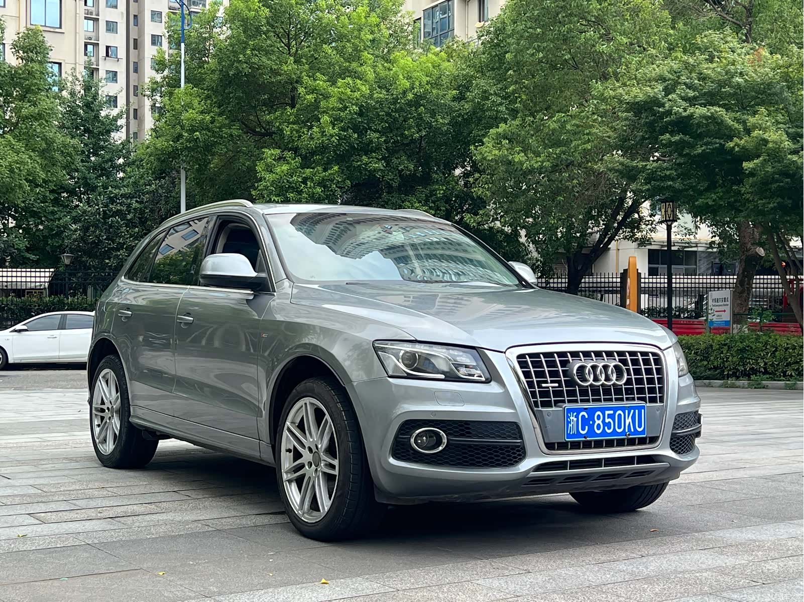 Audi Q5, 2010 3