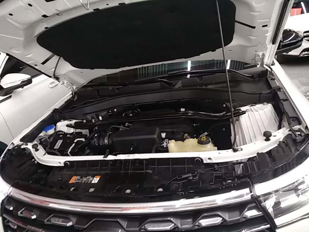 Ford Explorer, 2022 20