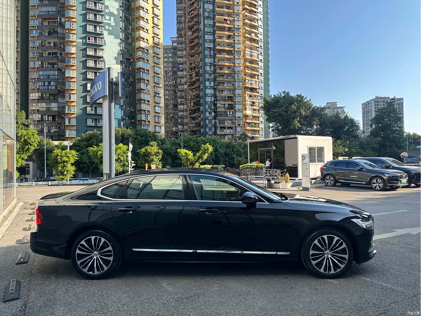 Volvo S90, 2024 все фото