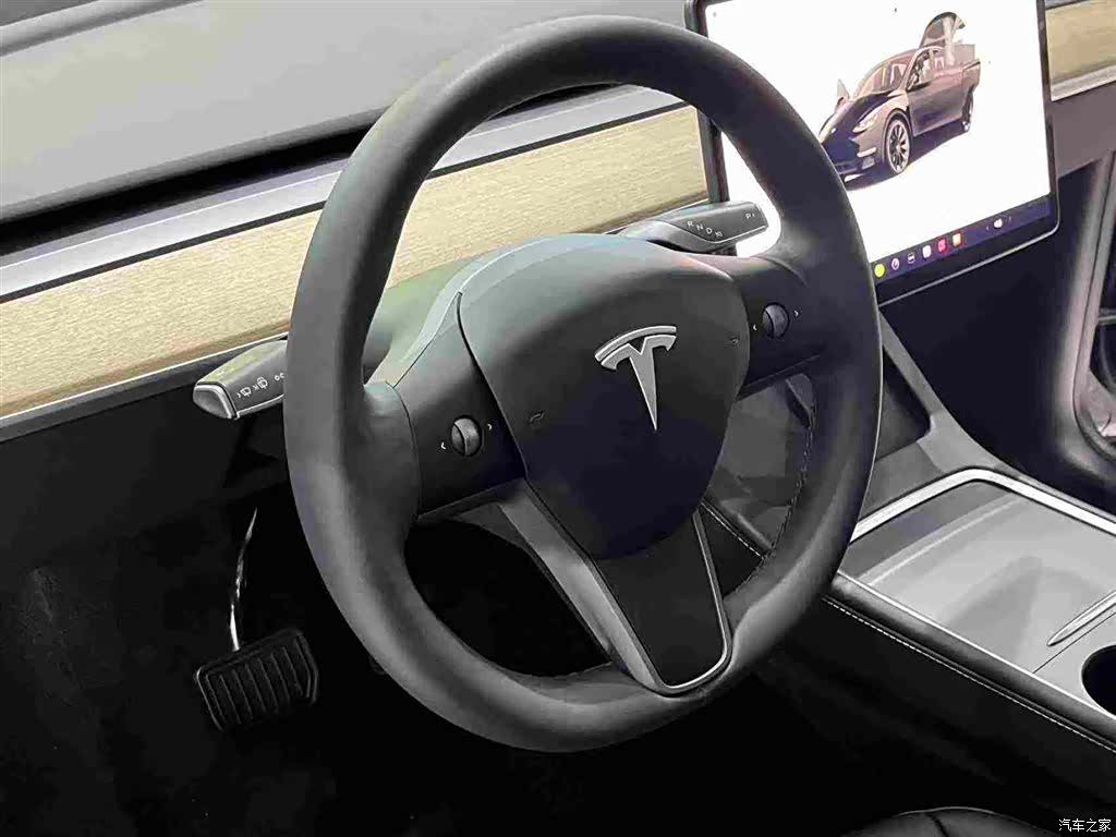 Tesla Model Y, 2022 15